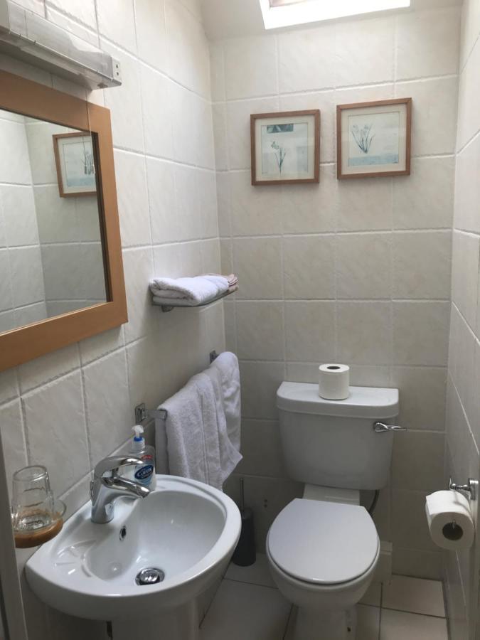 Teac Seain Bar & Bnb Anascaul Екстериор снимка
