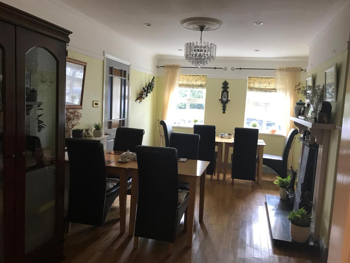 Teac Seain Bar & Bnb Anascaul Екстериор снимка