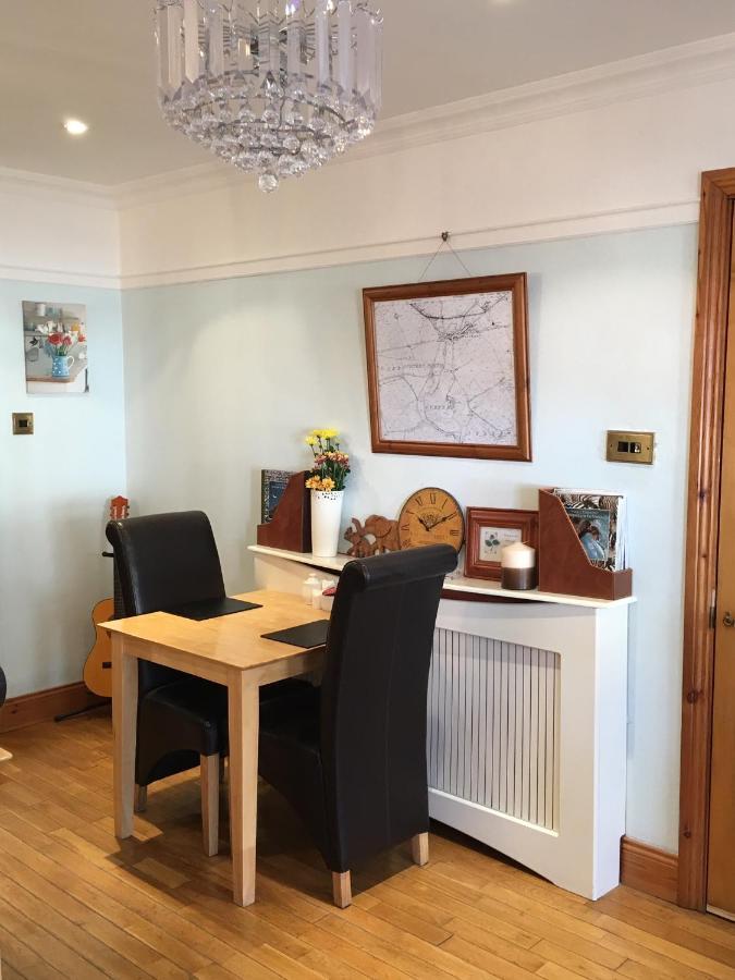 Teac Seain Bar & Bnb Anascaul Екстериор снимка